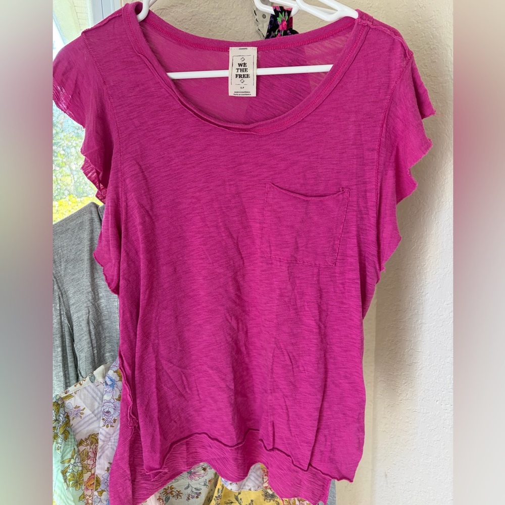 We The Free T Shirt Ruffle Sleeve Women’s Small